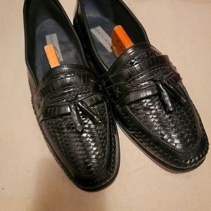 Black Stacy Adams Size 11.5 Weave Style With Tasse